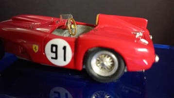 DSA-Automodelli 1:43 - Voiture de course miniature - Ferrari, Nieuw