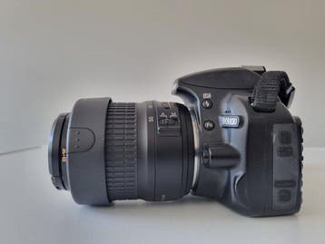 Nikon D3100 + AF-S DX 18-55mm G VR Appareil photo reflex