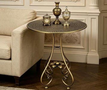 Hand painted brass color iron table - Salontafel - IJzer,, Antiek en Kunst