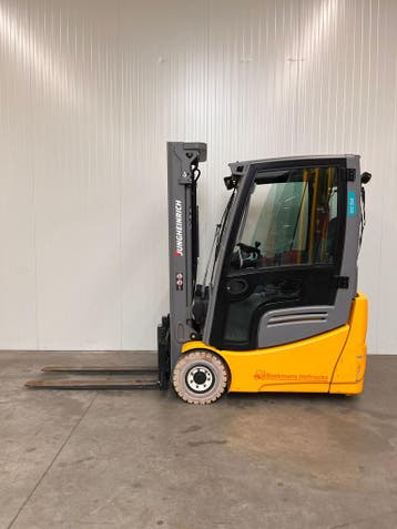 Jungheinrich EFG215  elektrische heftrucks - 1500kg 3300mm, 1000 tot 2000 kg, Ophalen of Verzenden, Elektrisch, Heftruck