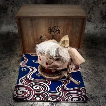 Beeldje - Kaga Shishi-gashira (Kaga Lion Head) — Hand-carved