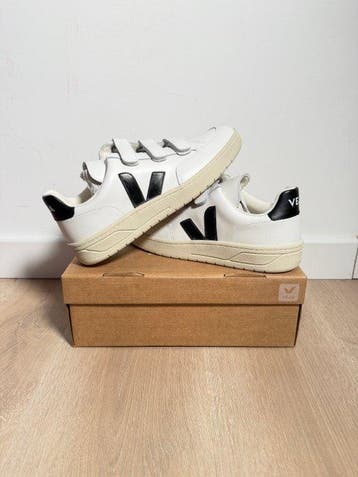 Veja - Sneakers - Taille : EU 37 - Neuf avec étiquette, Nieuw