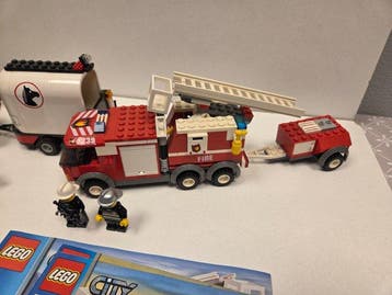Lego Set - City - LEGO City Brandweerwagen 7239 + LEGO City, Kinderen en Baby's, Speelgoed | Duplo en Lego, Nieuw