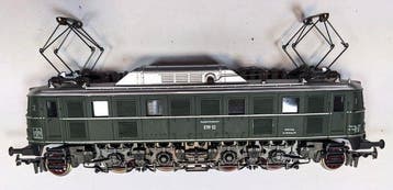 Rivarossi H0 - Locomotive pour train miniature (1) -