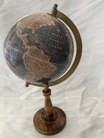 Globe - Vintage uit die tijd - 2000-2010