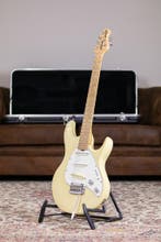 Ernie Ball Music Man Silhouette Special | Vintage Cream, Muziek en Instrumenten, Snaarinstrumenten | Gitaren | Elektrisch, Verzenden