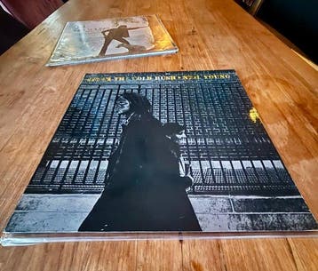Neil Young - 2 Albums - Diverse titels - LP albums (meerdere, Nieuw in verpakking