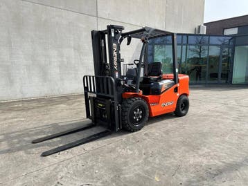 Veiling: Heftruck Energy CPC30 Diesel 3000kg 2025 Nieuw, Ophalen