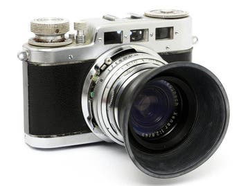 Voss Diax Ia mit Xenar 2,8/45mm | Viewfinder camera