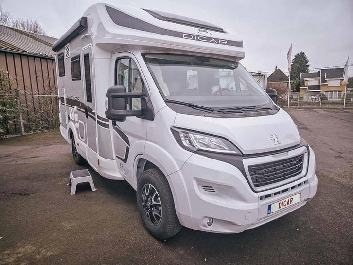 McLouis Avantgarde 331 nieuw, korting daginschrijving 21286, Caravans en Kamperen, Mobilhomes, Cassettetoilet, Handgeschakeld