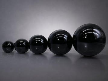 Set natuurlijke zwarte obsidiaan-sferen – Decoratieve en