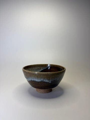 Japanse Karatsu-aardewerkkom – Jirakuen-kleioven () –