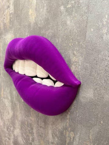 KIRAS - BOCCA DESIDERO EDIZIONE SPECIALE VIOLA VELVET 36CM
