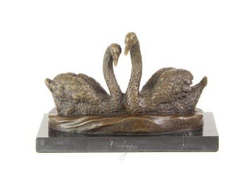 sculptuur, Bronze Sculpture of a Pair of Swans – After Milo