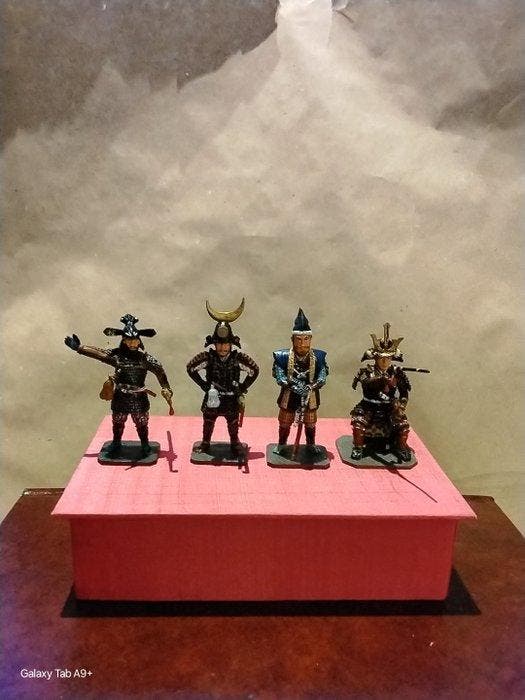 Militaire miniatuur beeldjes - 4 Samurays Japoneses de la, Kinderen en Baby's, Speelgoed | Overig