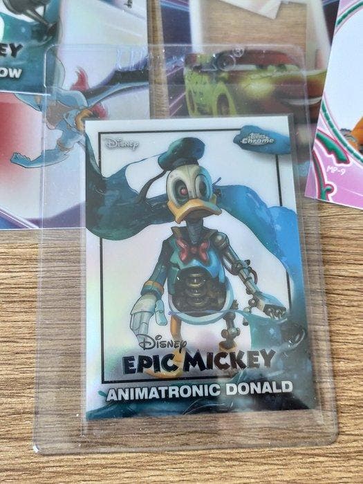 Super Lot Topps Disney Neon Card, Verzamelen, Overige Verzamelen
