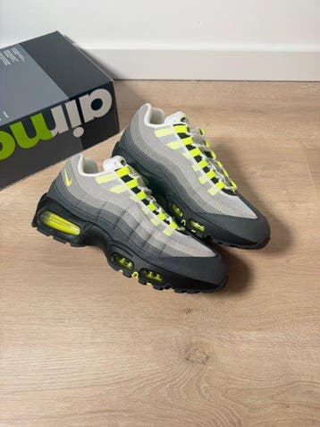 Nike - Sneakers - Maat: EU 43 - Nieuw met tags, Nieuw