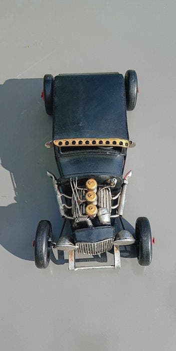 sculptuur, Metalen hotrod raceauto - 11.5 cm - IJzer
