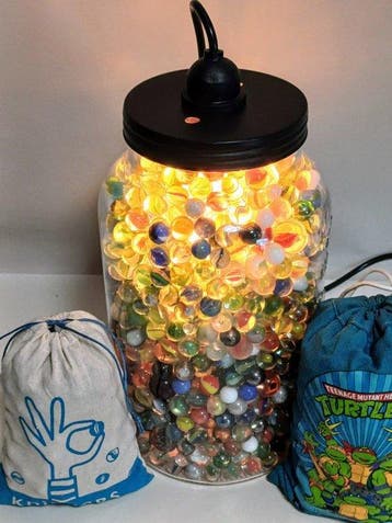 13 kg knikkers in bokaal met verlichting - Billes - Belgique