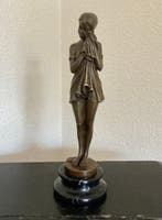 Beeldje - Het badmeisje - Gepatineerd brons