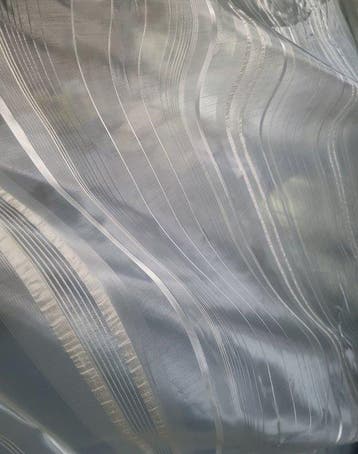 Prachtige, elegante en verfijnde stof. - Textiel - 600 cm -