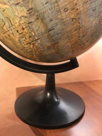 Globe - 1960-1970, 1980-1990