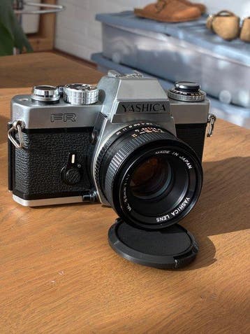 Yashica FR + ML 1,7/50mm | Single lens reflex camera (SLR), TV, Hi-fi & Vidéo