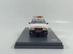 Triple 9 Collection 1:43 - Berline miniature - Volvo 440