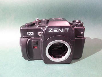 Zenit 11 + Zenit 122 + Zenit Helios 44M 2/58 Analoge camera, Nieuw