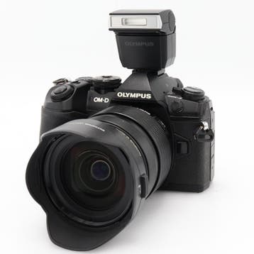 Olympus OM-D E-M1 Mark II +  M.Zuiko Digital 12-40mm f/2.8, Verzenden