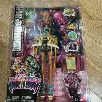 Mattel - Pop Monster High-Cleo De Nile - 2020+