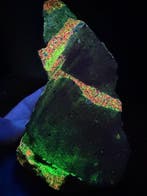 Zeldzaam! Grote Frankliniet-concreet met willemiet en, Collections