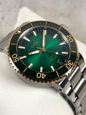 Oris - Aquis Date Calibre 400-2 Automatic - 01 400 7769