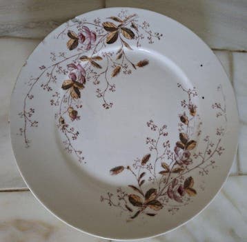 Antiek Frans terre de fer dinerservies - A la Ville de
