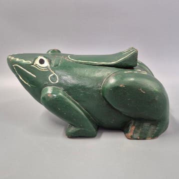 Figuur - Rustikale Frosch Figur aus Holz – Handgeschnitzte