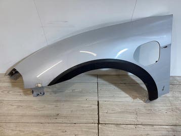 Porsche Taycan 9J1 linker voor spatbord, Verzenden, Gebruikt