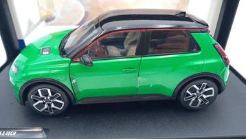 Solido 1:18 - Voiture miniature - Renault 5 E-Tech 2024 -, Nieuw