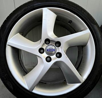 Volvo S60 S80 V60 V70 18 inch velgen zomerbanden 5x108, 18 inch, 245 mm, Verzenden, Banden en Velgen