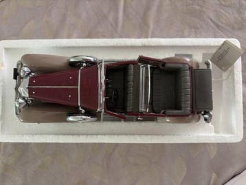 Franklin Mint 1:24 - Model cabriolet - Duesenberg J Derham