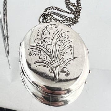 Doos - lelietje-van-dalen - puurheid, liefde, vernieuwing -