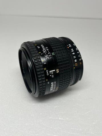 Nikon AF Nikkor 3.3-4.5/35-70mm | Objectif d’appareil photo