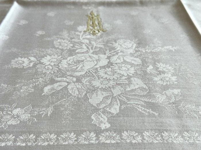 4 oude servetten uit Napoléon-III-periode. Damast,, Antiek en Kunst, Antiek | Tapijten, Tafelkleden en Textiel