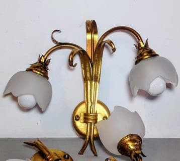 Italian Florentine style (Florentine) vintage wall lamp