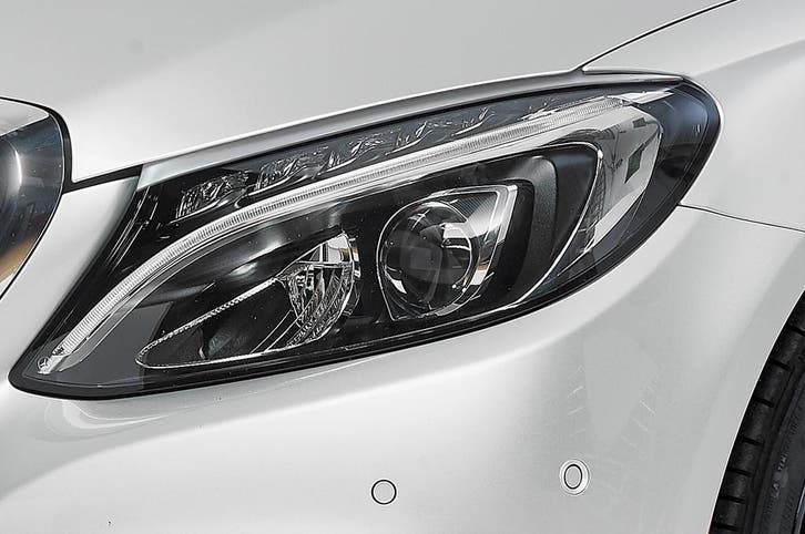 Koplampspoilers voor Mercedes Benz C-Klasse W/S/V/C/A205 SB2, Autos : Pièces & Accessoires, Carrosserie & Tôlerie, Envoi