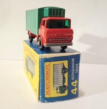 Matchbox 1:64 - Camion miniature - GMC Truck Refrigerator, Nieuw
