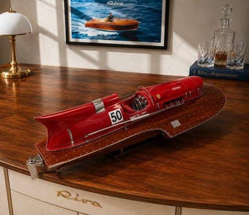 Hydroplane maquette de luxe modelisme FERRARI ARNO IX bois