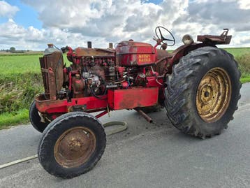 Online veiling - 1949 Massey-Harris 44D Vintage Tractor, Ophalen