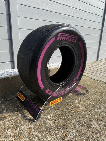 Formula One - Pneu