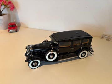 Franklin Mint 1:24 - Voiture miniature - 1930 V-16 452