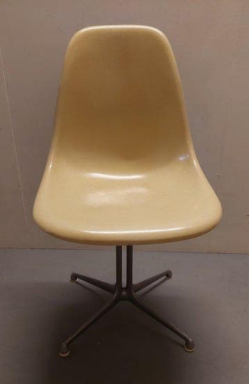 Herman Miller - Charles & Ray Eames - Stoel - DSR -